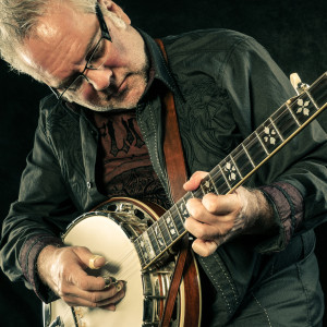 Glen Duncan with Banjo HD Photo